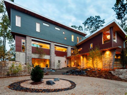 An Elegant Modern Home with Geothermal and Hydro Power in Northern Michigan by Michael Fitzhugh Architect (1)