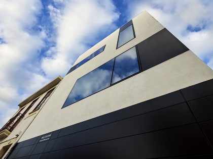 A Unique Minimalist Home with Neutral Colors and Industrial Materials in Espinho, Portugal by Pedro Brito (2)