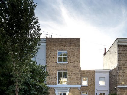 A Unique Terraced House Combines Traditional and Contemporary Interiors in London