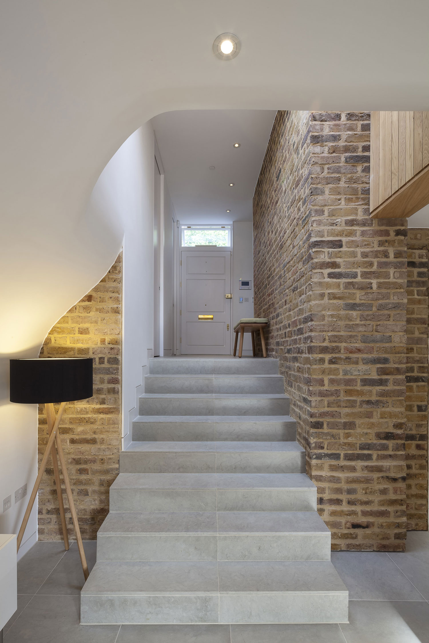 A Unique Terraced House Combines Traditional and Contemporary Interiors in London by Scott Architects (5)