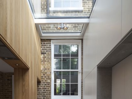 A Unique Terraced House Combines Traditional and Contemporary Interiors in London by Scott Architects (9)