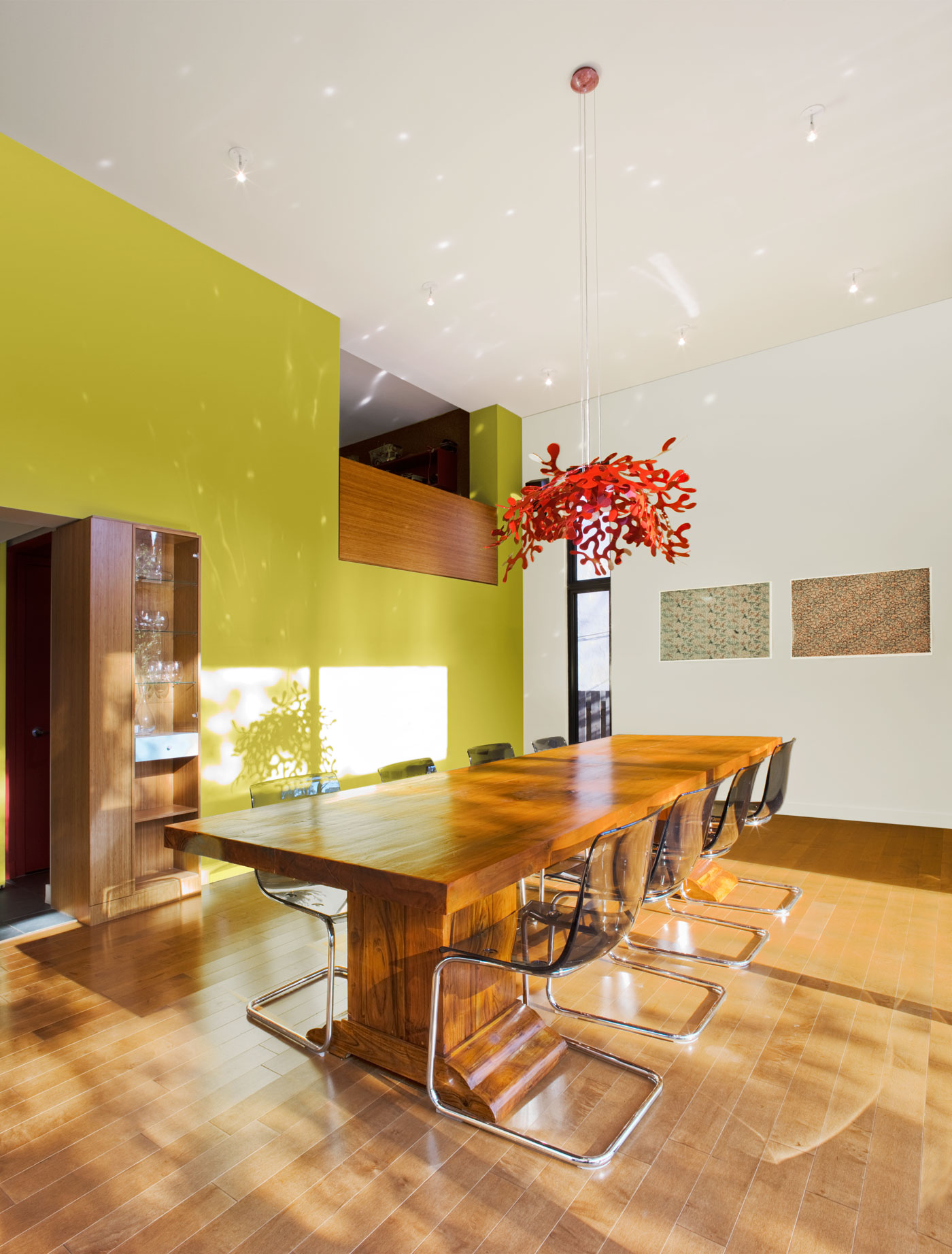 A Vibrant Contemporary Home with Abundant Natural Light and Bright Gamma Colors in Montreal, Canada by Anik Péloquin (7)