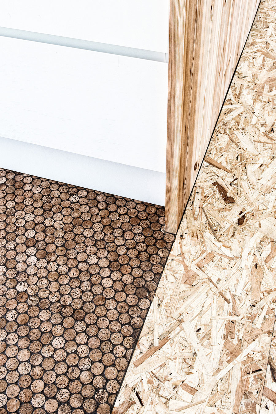 A Warm Contemporary Home Made From Recycled Shipping Containers Materials in Nyborg, Denmark by Lendager Arkitekter (14)