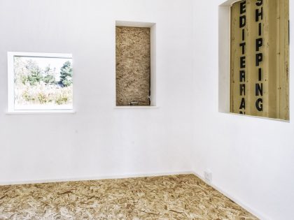 A Warm Contemporary Home Made From Recycled Shipping Containers Materials in Nyborg, Denmark by Lendager Arkitekter (16)