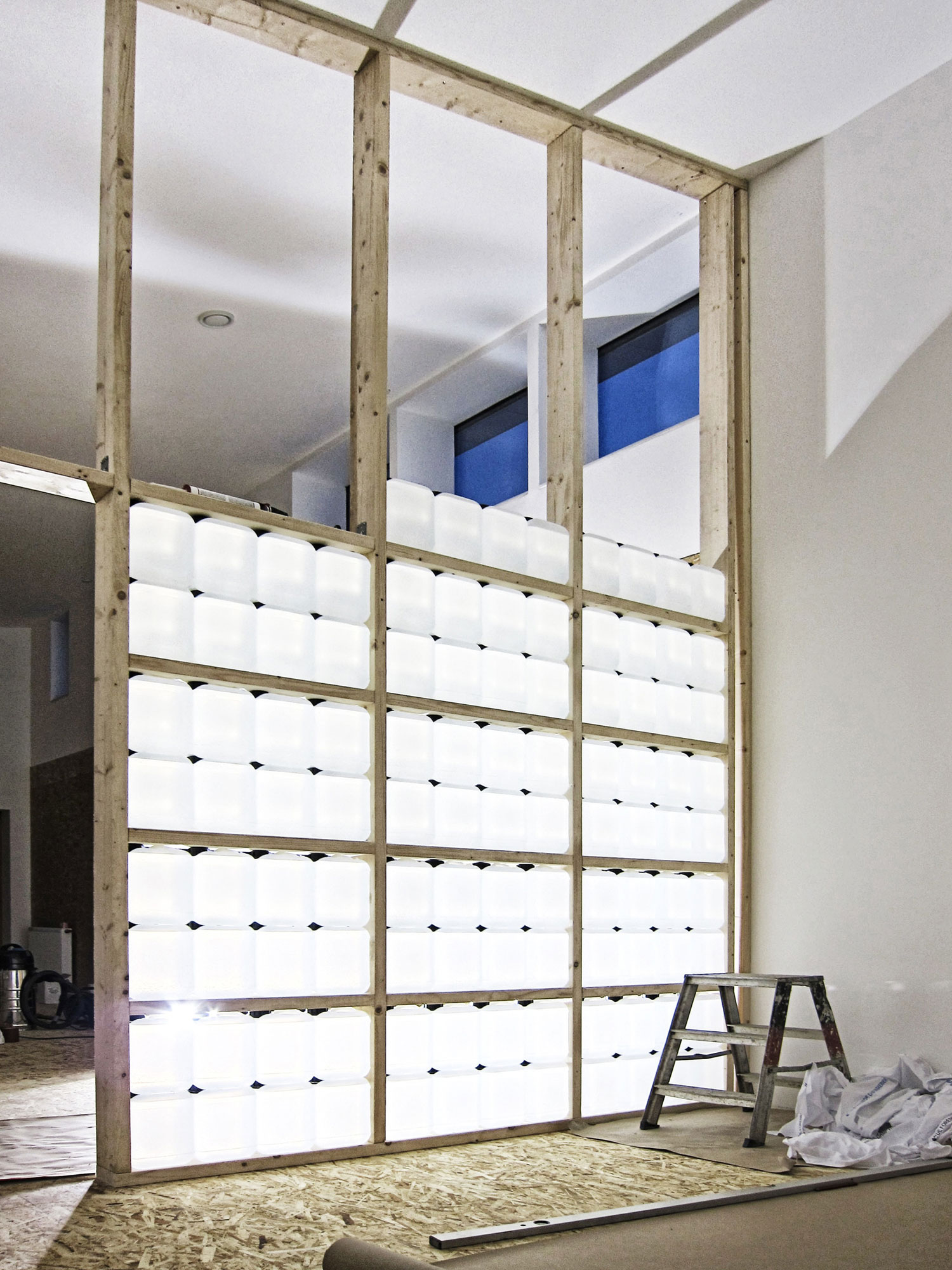 A Warm Contemporary Home Made From Recycled Shipping Containers Materials in Nyborg, Denmark by Lendager Arkitekter (19)