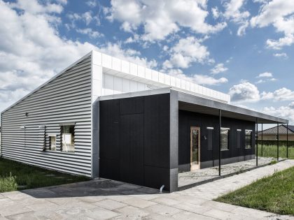 A Warm Contemporary Home Made From Recycled Shipping Containers Materials in Nyborg, Denmark by Lendager Arkitekter (2)