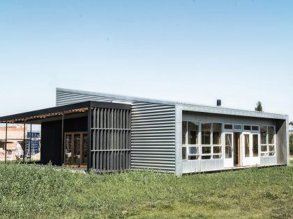 A Warm Contemporary Home Made From Recycled Shipping Containers Materials in Nyborg, Denmark by Lendager Arkitekter (3)