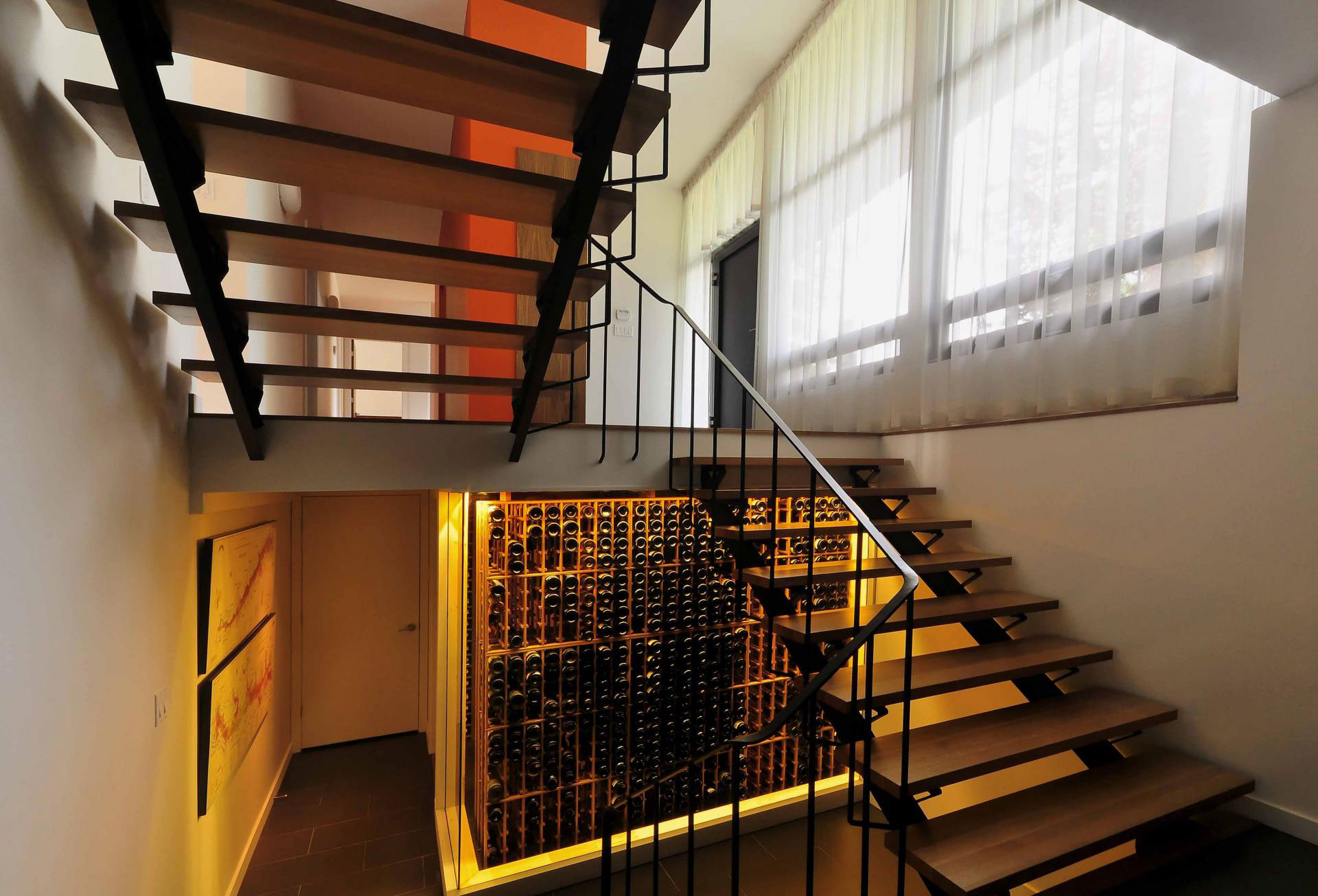 A Warm and Cozy Contemporary Home with Rich Colors and Interesting Patterns in Saint-Lambert by naturehumaine (10)