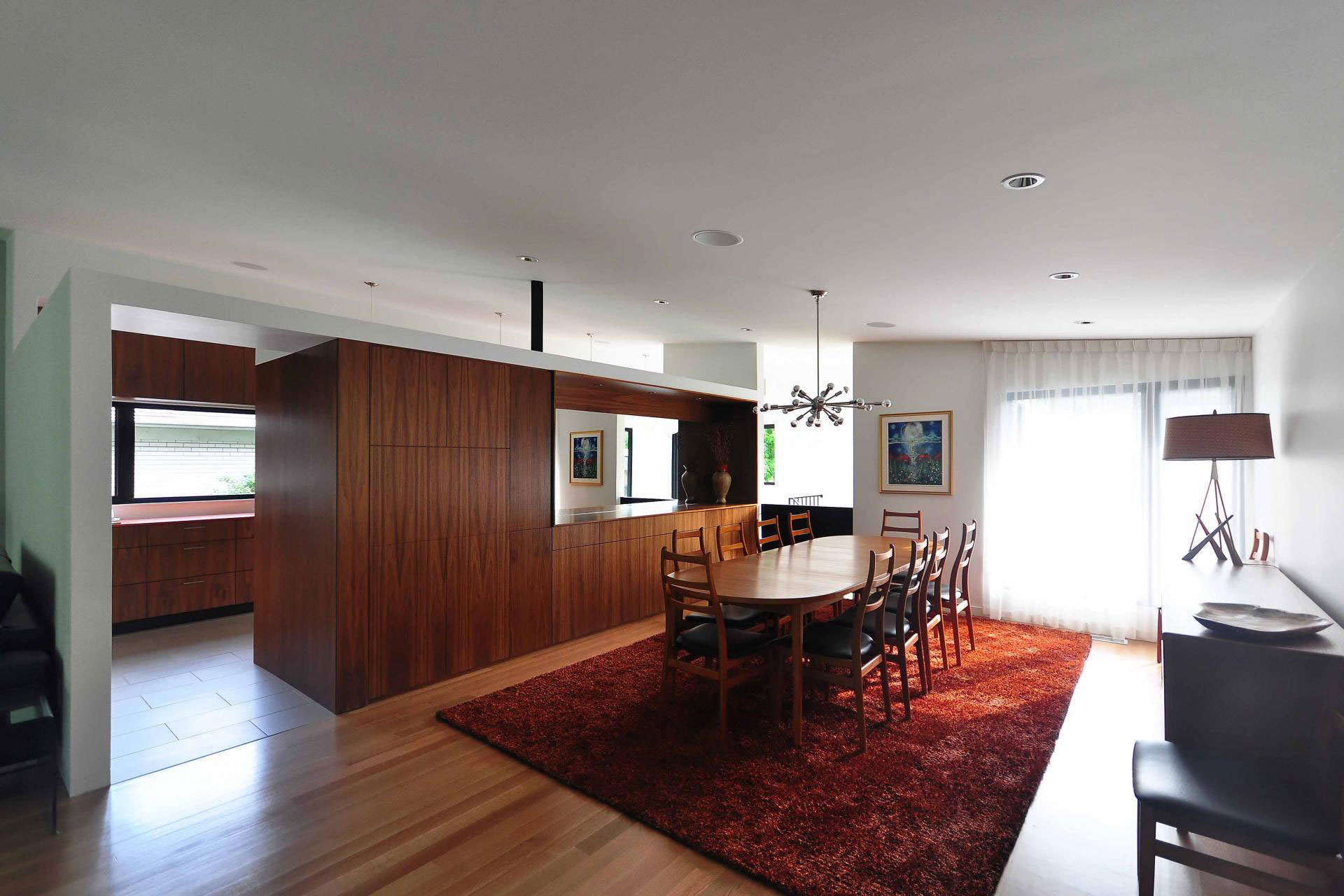 A Warm and Cozy Contemporary Home with Rich Colors and Interesting Patterns in Saint-Lambert by naturehumaine (7)