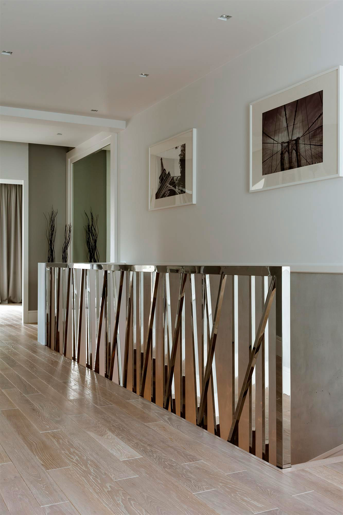 A Warm and Elegant Duplex Apartment with Comfortable Interiors in Warsaw by Hola Design (12)