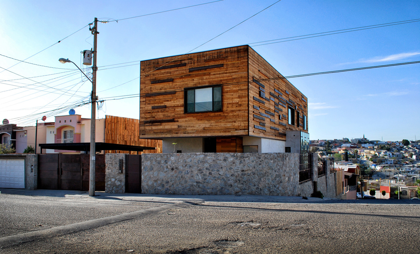An Eco-Friendly Contemporary Home with an Abundance of Natural Light in Tijuana, Mexico by Oficina 3 Estudio (1)