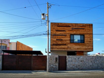 An Eco-Friendly Contemporary Home with an Abundance of Natural Light in Tijuana, Mexico by Oficina 3 Estudio (2)