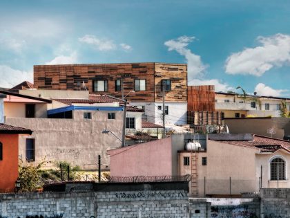 An Eco-Friendly Contemporary Home with an Abundance of Natural Light in Tijuana, Mexico by Oficina 3 Estudio (7)