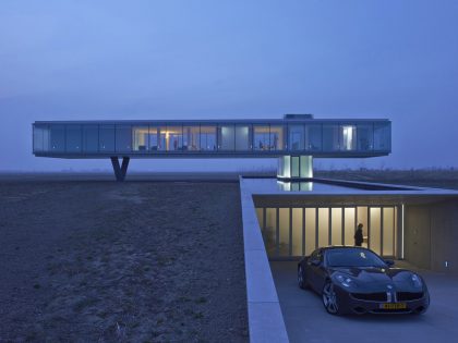 An Eco-Friendly Contemporary House Perched on the Beautiful Landscape in Noord-Beveland by Paul de Ruiter Architects (11)