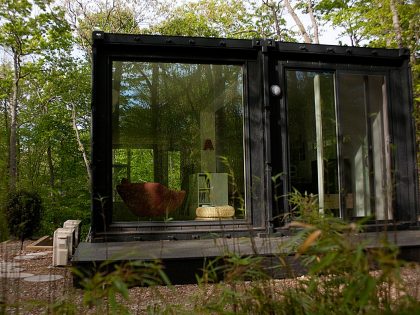 An Eco-Friendly Contemporary Studio From Two Shipping Containers in Amagansett by Maziar Behrooz Architecture (3)