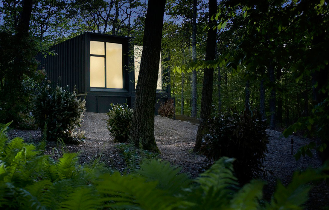 An Eco-Friendly Contemporary Studio From Two Shipping Containers in Amagansett by Maziar Behrooz Architecture (9)