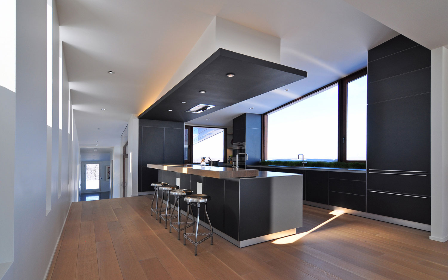 An Eco-Friendly Modern Home with Green Roof and Ventilated Facade in Blue Mounds, Wisconsin by Johnsen Schmaling Architects (9)