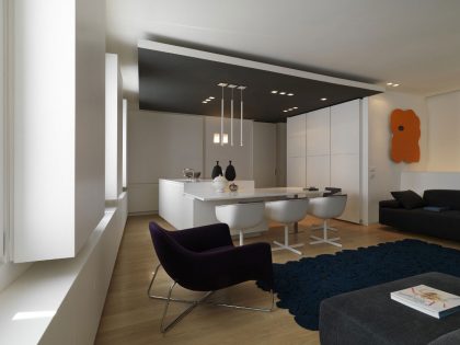 An Elegant Contemporary Apartment with Multifunctional Furniture in Venice by Baldessari e Baldessari (3)