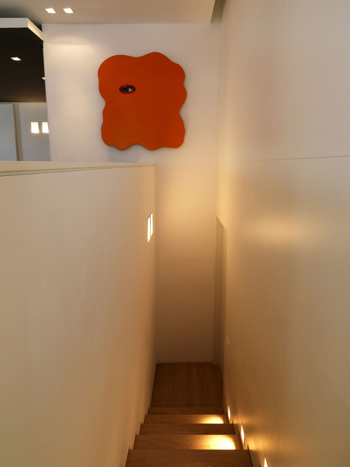 An Elegant Contemporary Apartment with Multifunctional Furniture in Venice by Baldessari e Baldessari (7)