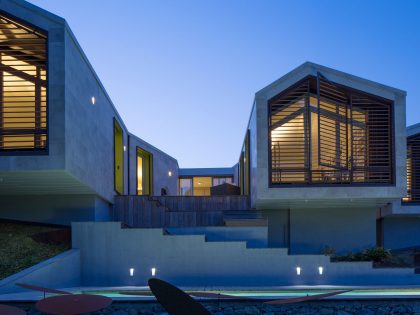 An Elegant Contemporary Home Surrounded by Pine Trees with Wonderful Views in Montpellier by N+B Architectes (17)