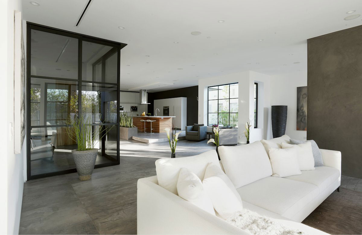 An Elegant Contemporary Home with Chic and Spacious Interior in Los Angeles by Amit Apel Design (4)