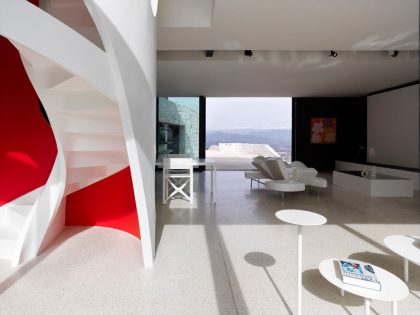 An Elegant Contemporary Mountain House Overlooking the Hills of Tuscany, Italy by Michel Boucquillon & Donia Maaoui (3)