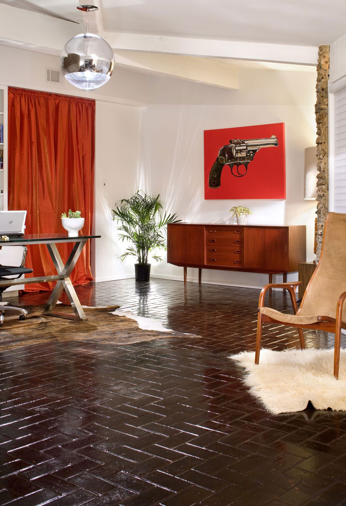 An Elegant Contemporary Remodel of a Unique and Mid-Century Modern Home in Austin by Kevin Pruitt (3)