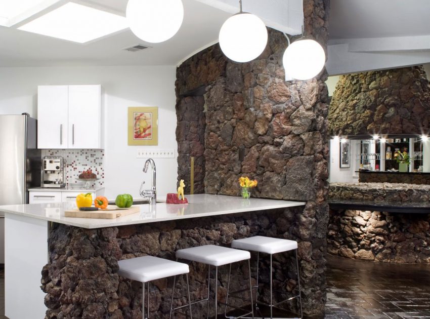 An Elegant Contemporary Remodel of a Unique and Mid-Century Modern Home in Austin by Kevin Pruitt (5)