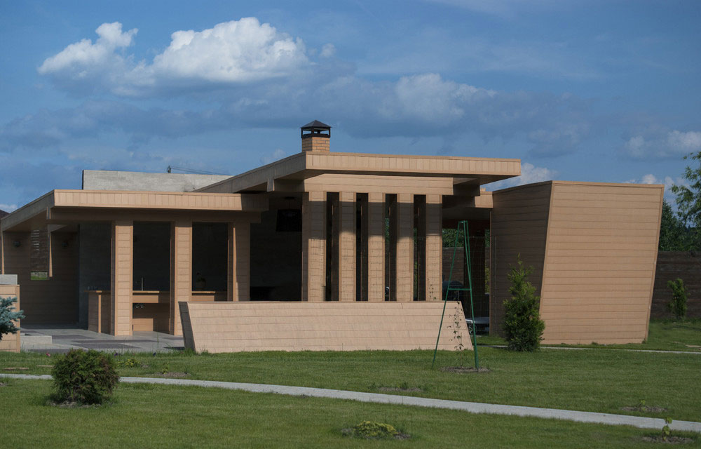 An Elegant Home with Sophisticated Wood and Warm Dark Colors in Moscow Oblast by Helen Gorenstein (1)
