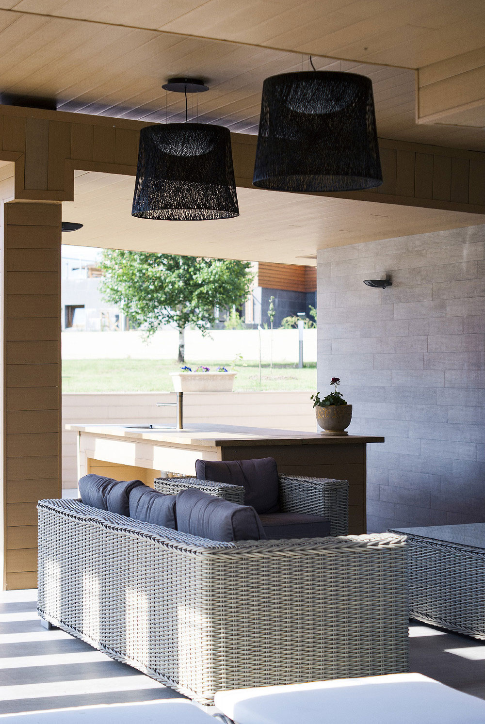 An Elegant Home with Sophisticated Wood and Warm Dark Colors in Moscow Oblast by Helen Gorenstein (3)