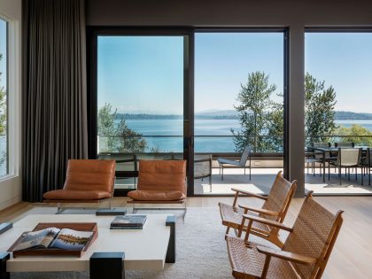 An Elegant Lakeside Summer Home with Modern and Spectacular Views in Seattle by CCS Architecture (7)