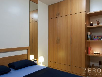 An Elegant Modern Apartment with a Casual yet Sophisticated Look in Mumbai by Zero9 (20)