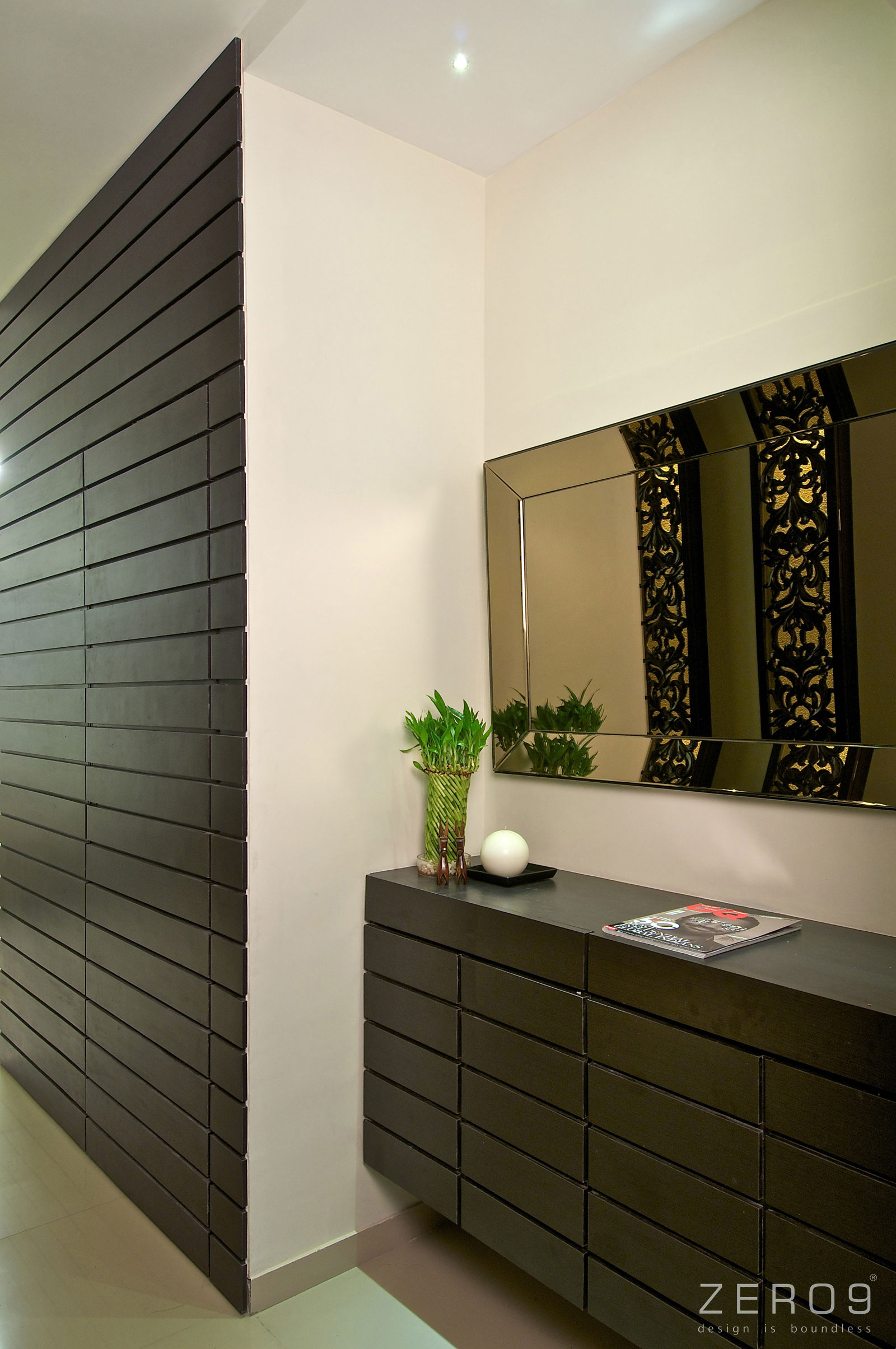 An Elegant Modern Apartment with a Casual yet Sophisticated Look in Mumbai by Zero9 (5)