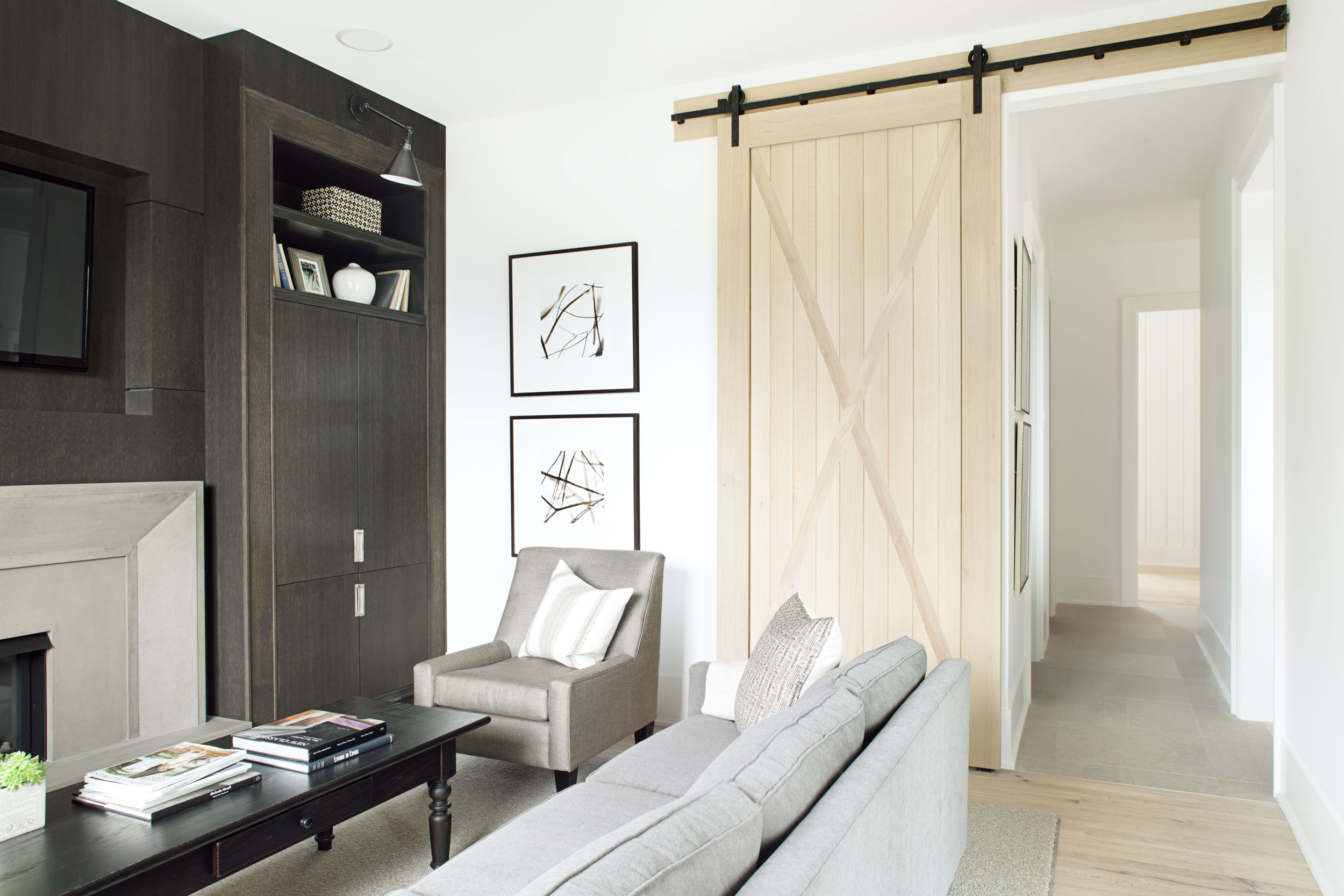 An Elegant Modern Farmhouse with Cozy and Comfortable Appearance in West Vancouver by Kelly Deck (23)