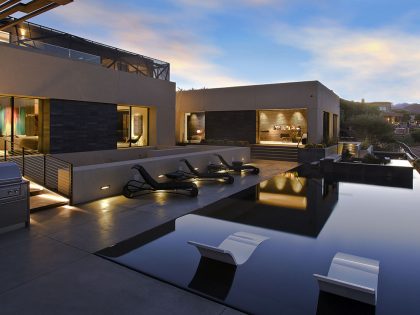 An Elegant Modern House with Beautiful Interiors in the Desert of Nevada by assemblageSTUDIO (24)