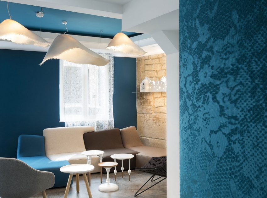 An Elegant and Chic Modern Hotel with Vibrant Interior in Paris by Peyroux & Thisy (13)