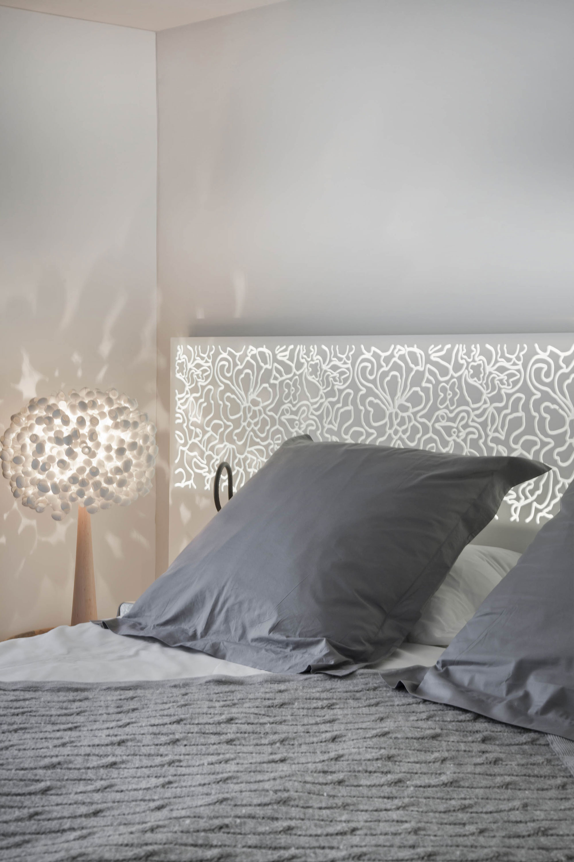 An Elegant and Chic Modern Hotel with Vibrant Interior in Paris by Peyroux & Thisy (18)