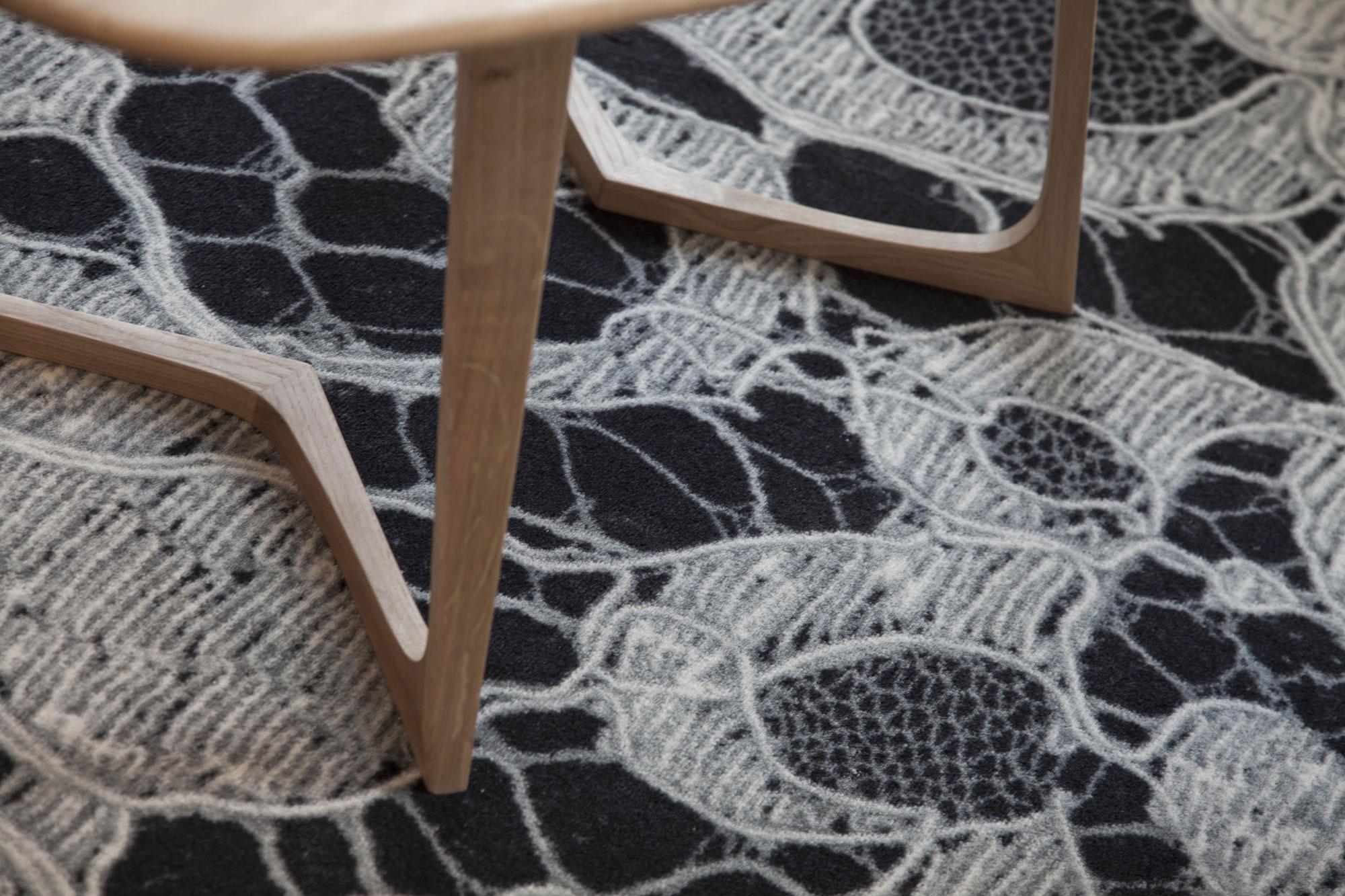 An Elegant and Chic Modern Hotel with Vibrant Interior in Paris by Peyroux & Thisy (22)