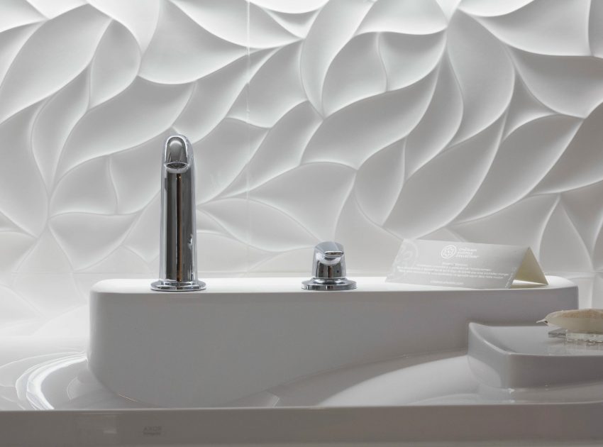 An Elegant and Chic Modern Hotel with Vibrant Interior in Paris by Peyroux & Thisy (39)