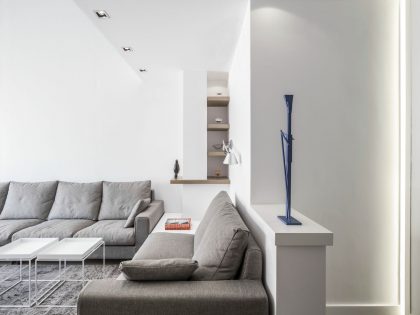 An Elegant and Comfortable Penthouse with Airy Interiors in Valencia, Spain