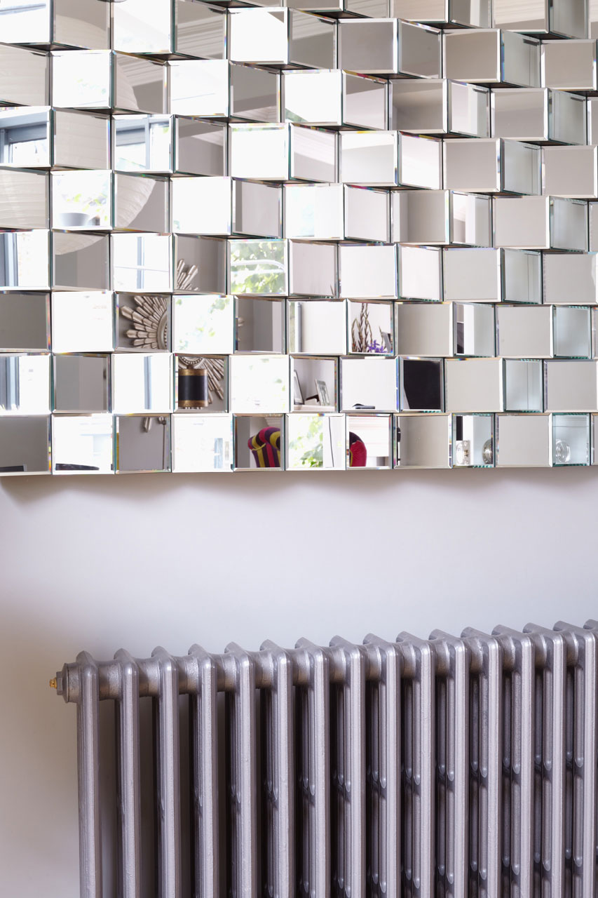 An Elegant and Dramatic House with Colorful Interiors in Fulham by Giles Pike Architects (8)