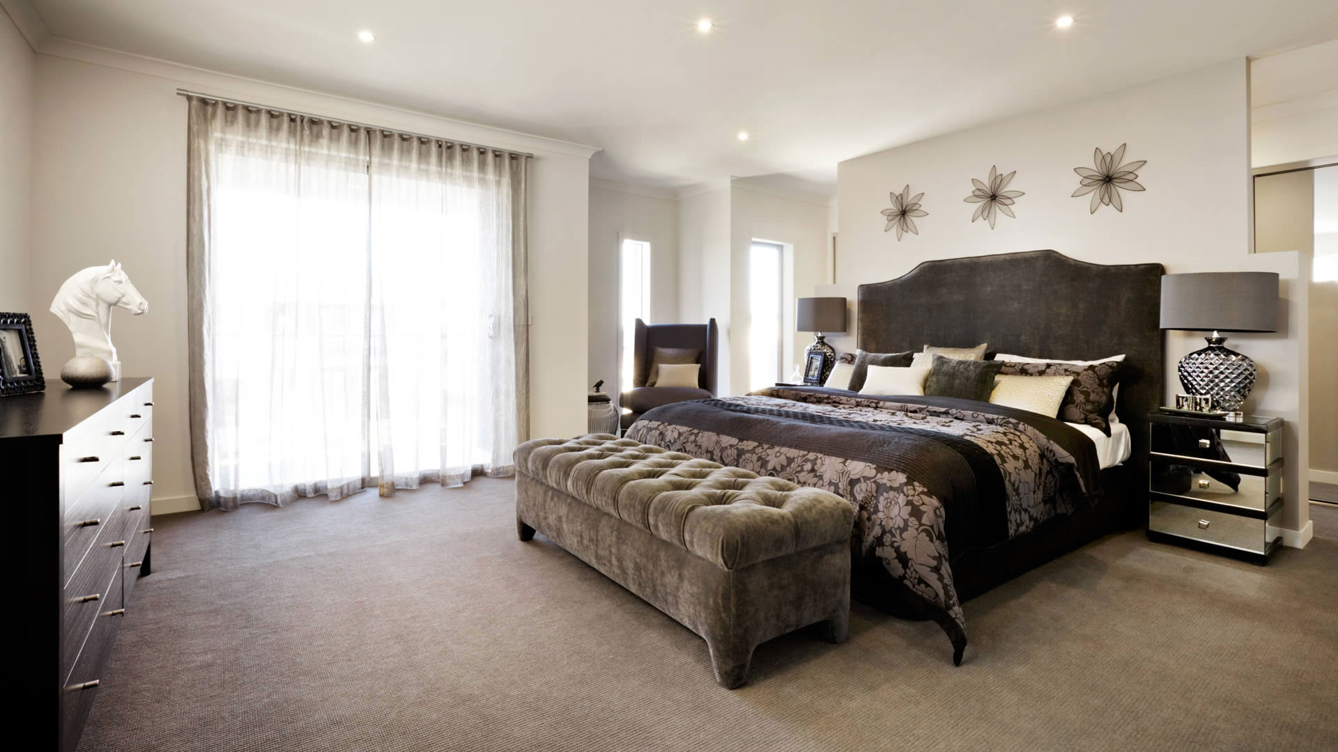 An Elegant and Sophisticated Family Home with a Charming Color Palette in Melbourne by Carlisle Homes (13)