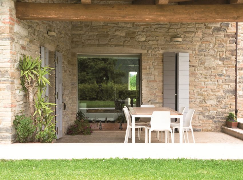 An Exquisite Home with Stunning Rough Stone Walls and Thick Ceiling Beams in Pergola, Italy by Aldo Simoncelli (4)