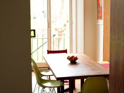 An Old Apartment Turned Into a Playful Contemporary House for a Family of Four in London by Andy Martin Architects (13)