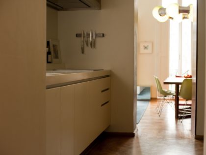 An Old Apartment Turned Into a Playful Contemporary House for a Family of Four in London by Andy Martin Architects (17)