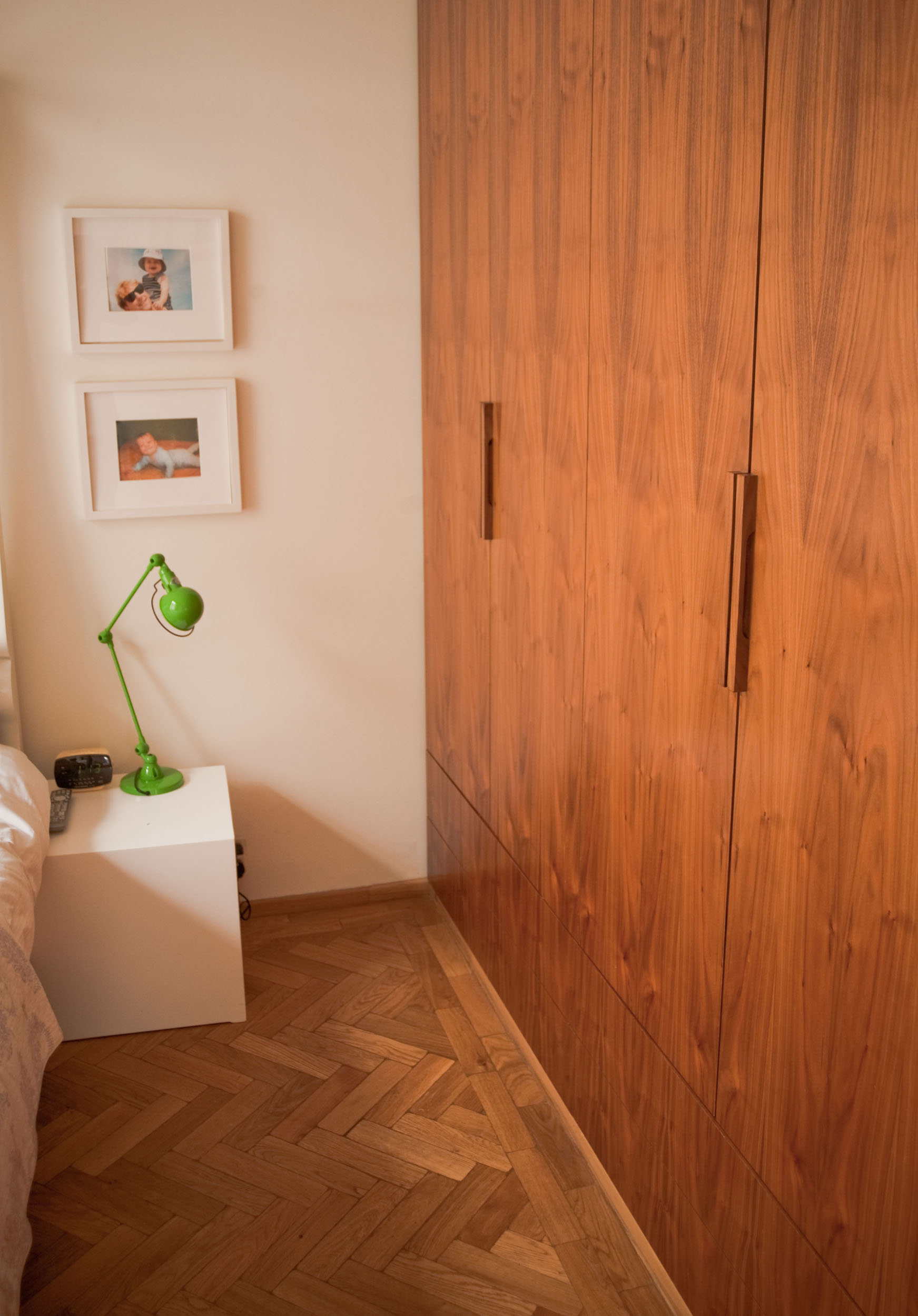 An Old Apartment Turned Into a Playful Contemporary House for a Family of Four in London by Andy Martin Architects (25)