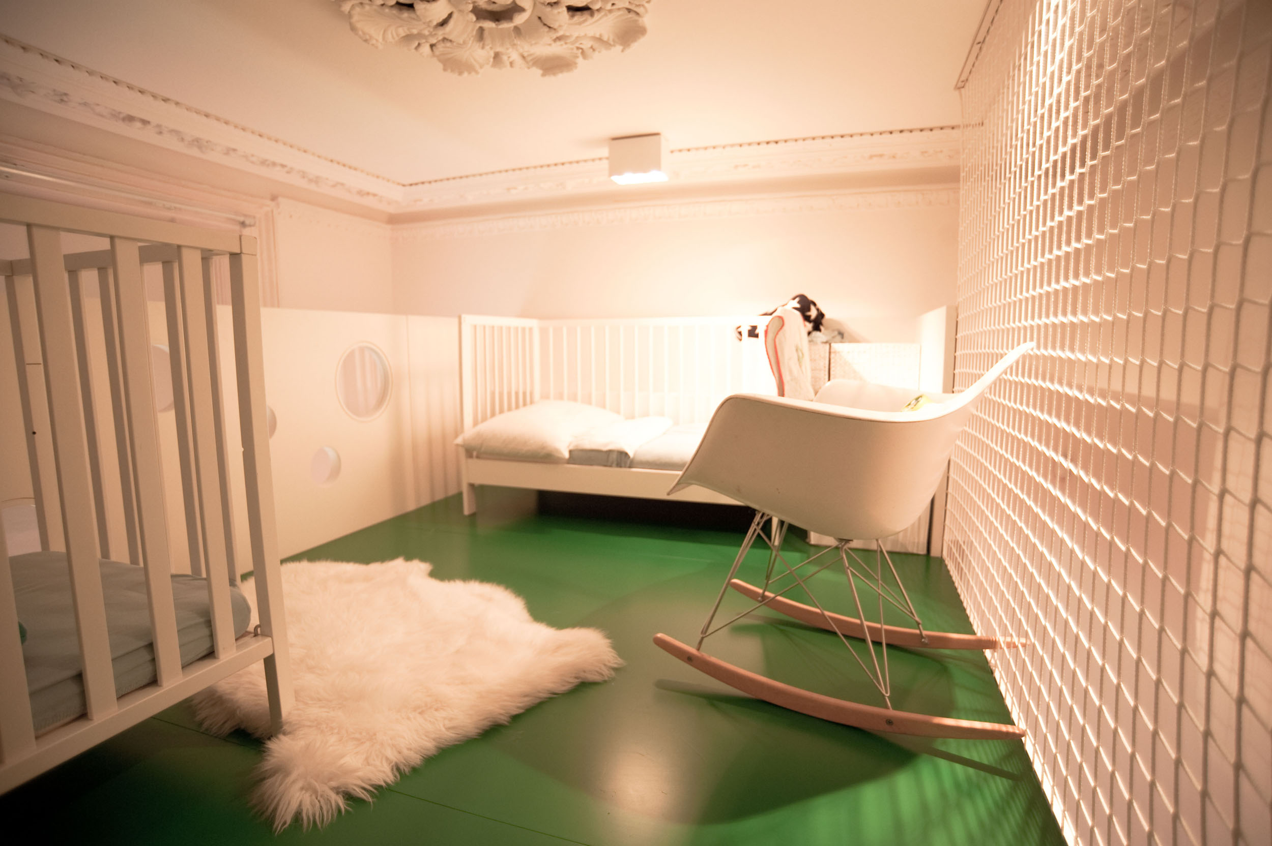 An Old Apartment Turned Into a Playful Contemporary House for a Family of Four in London by Andy Martin Architects (30)