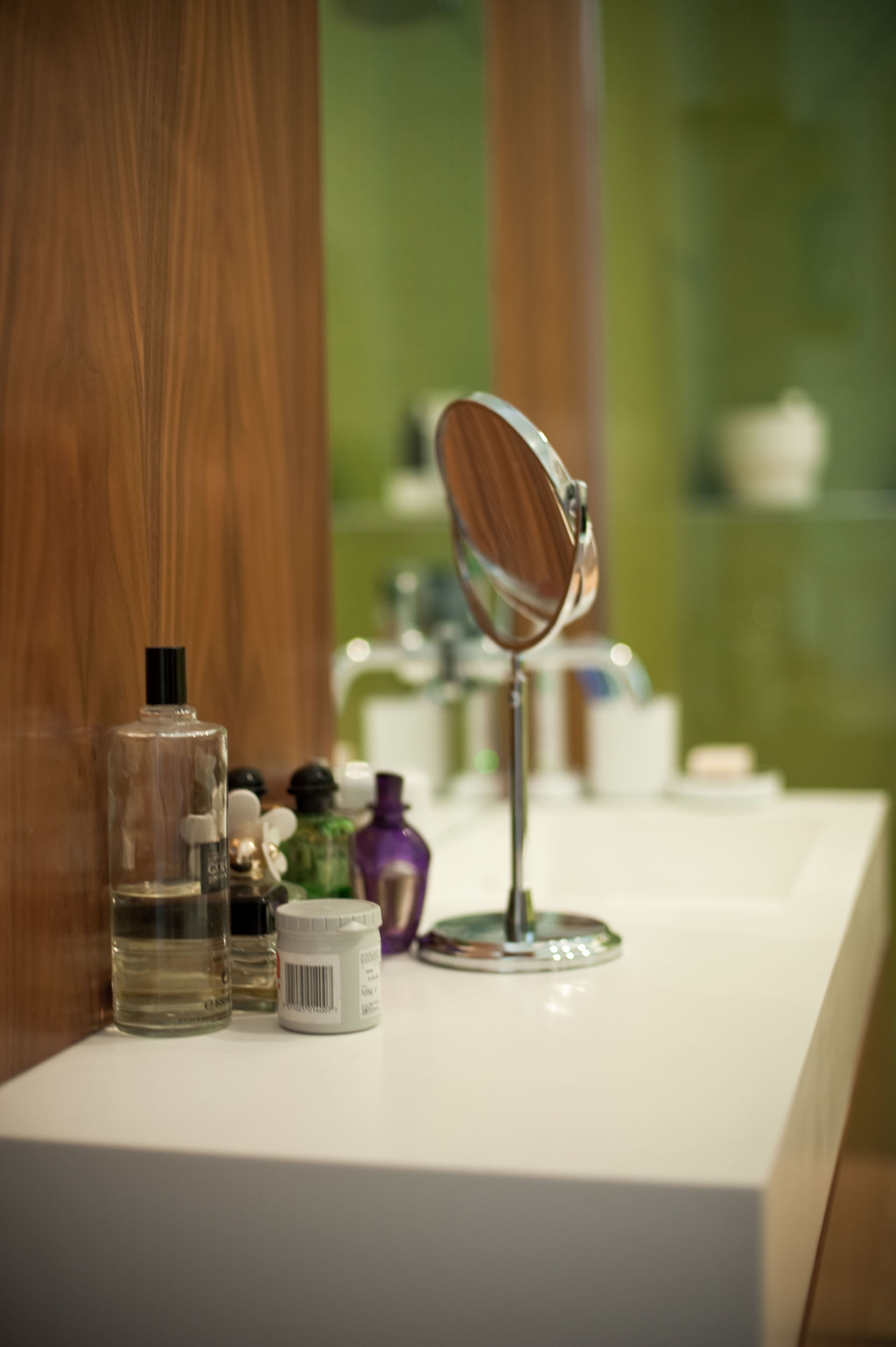 An Old Apartment Turned Into a Playful Contemporary House for a Family of Four in London by Andy Martin Architects (35)