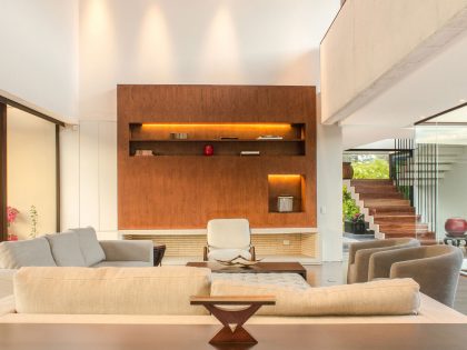 A Beautiful Contemporary Home Surrounded by Mountain Views in La Calera by Arquitectura en Estudio (7)
