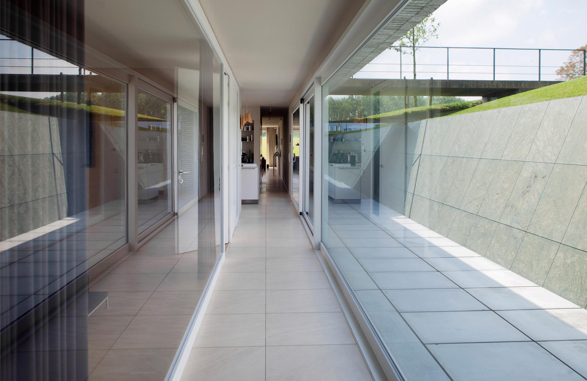 A Beautiful Contemporary Home Surrounded by Vast, Green Fields in Belgium by Stéphane Beel Architect (14)